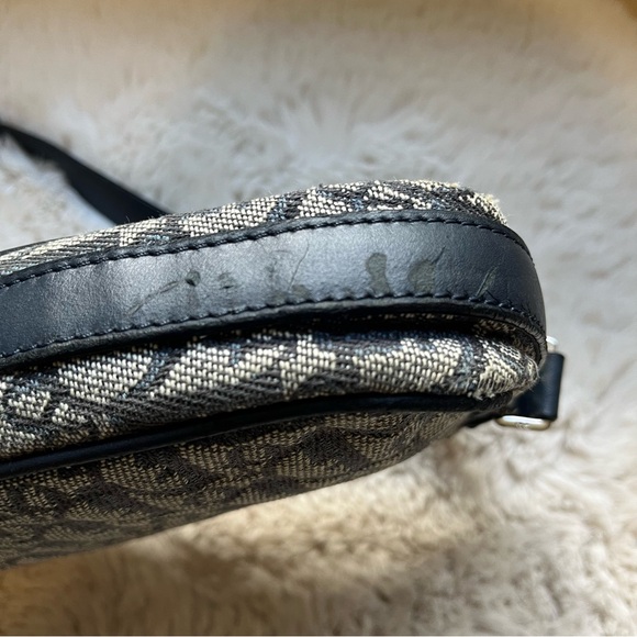 Christian Dior Diorissimo Charm Spell Out Pochette Blue Vintage Shoulder Bag - Picture 12 of 15